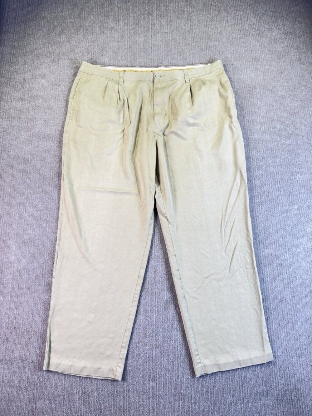 Tommy Bahama Men's Silk Blend Pleated Pants Size 42 Beige Khaki Resort Trousers
